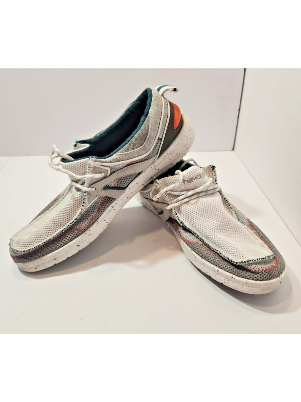 Hey Dude Wally Sox Mens Size 11 White Slate Walking Slip On Shoes Loafers